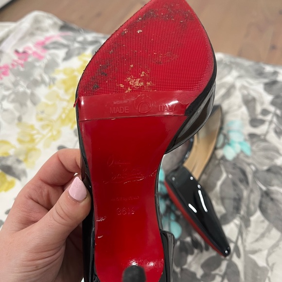 Christian Louboutin Heels size 36 for sale
Fits size 6 /6.5 - Picture 3 of 6